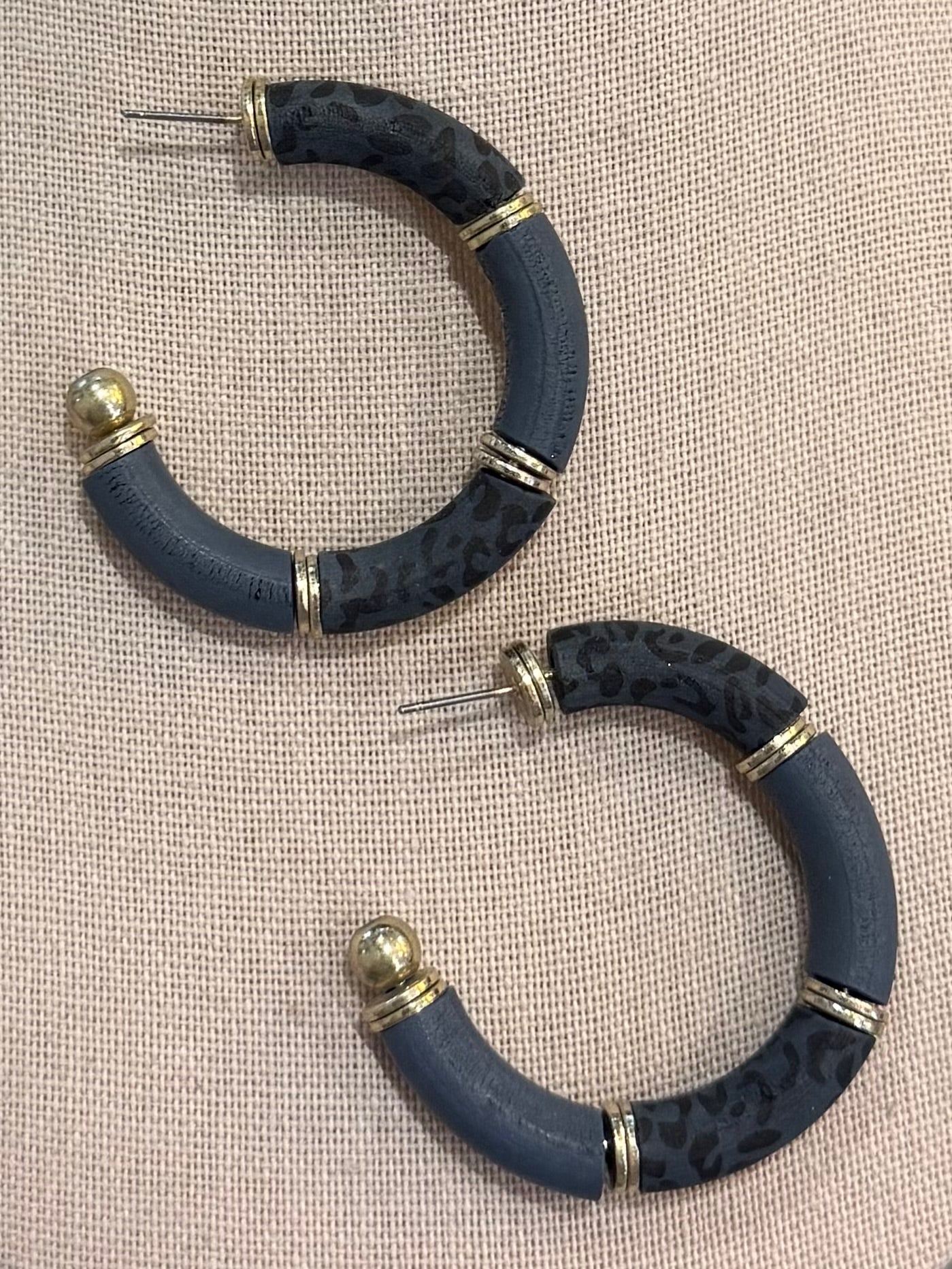 Panther Fade Tube Hoops