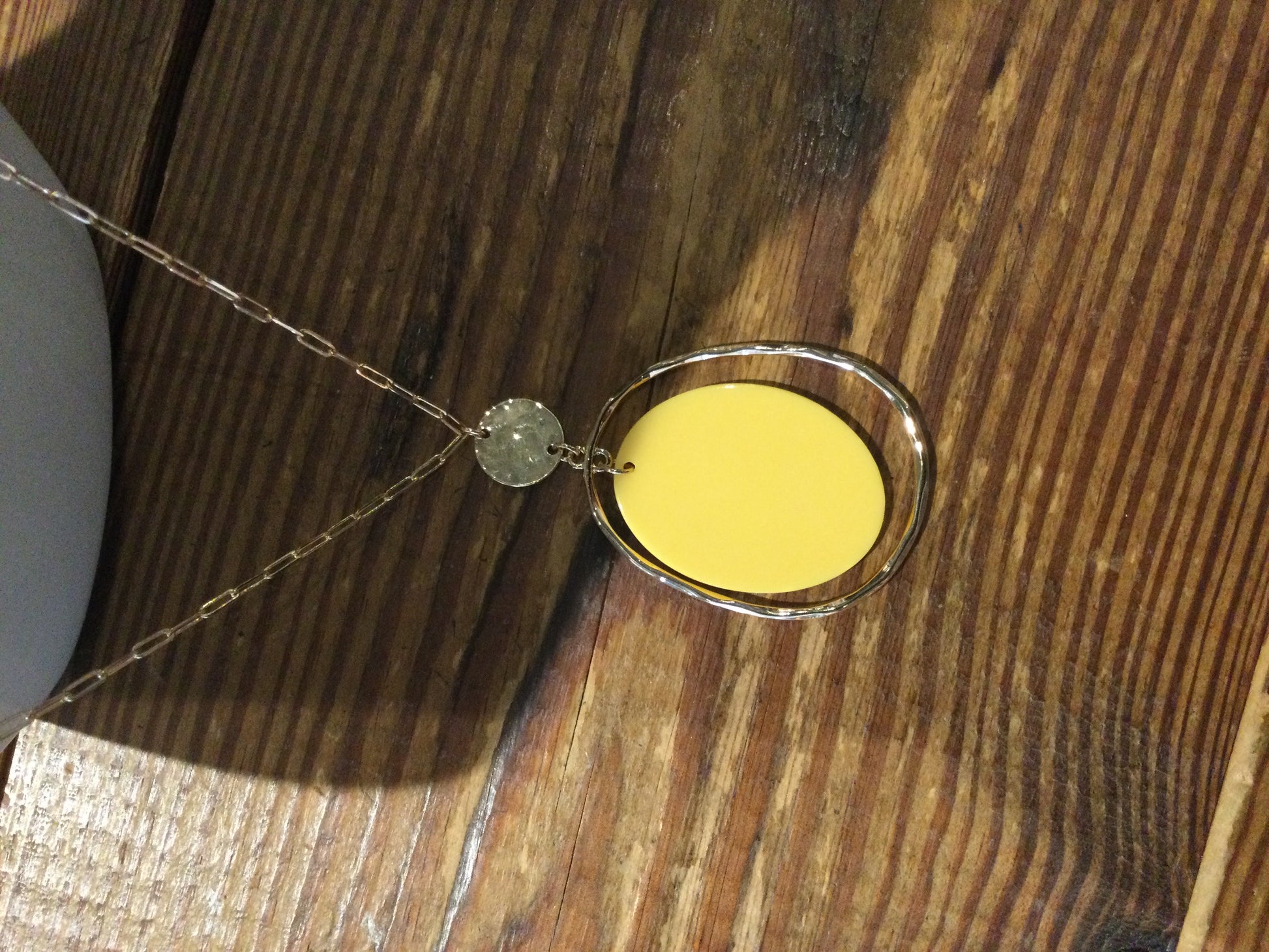 Its Giving Tors Necklace