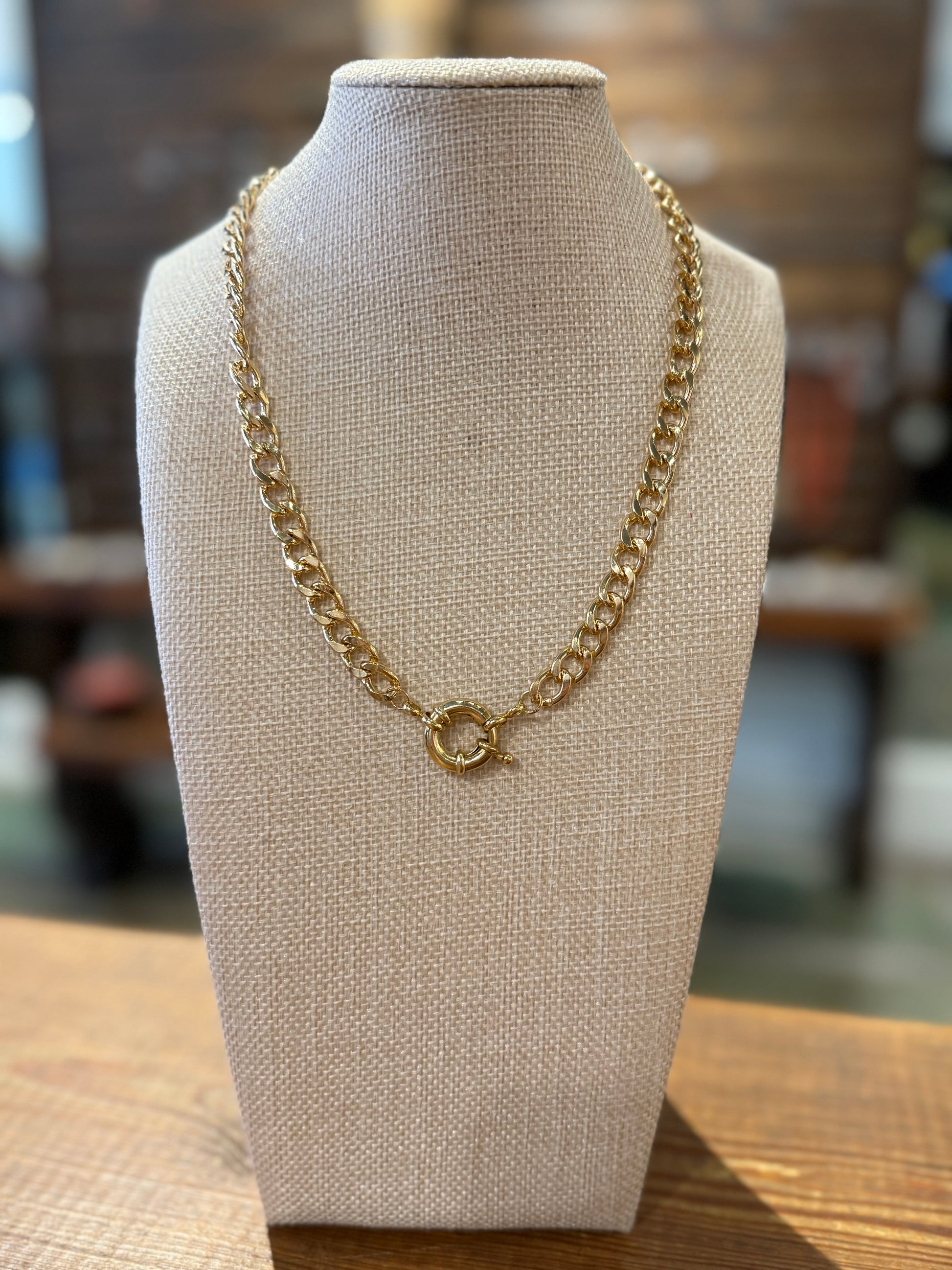 Gold Clasp Necklace