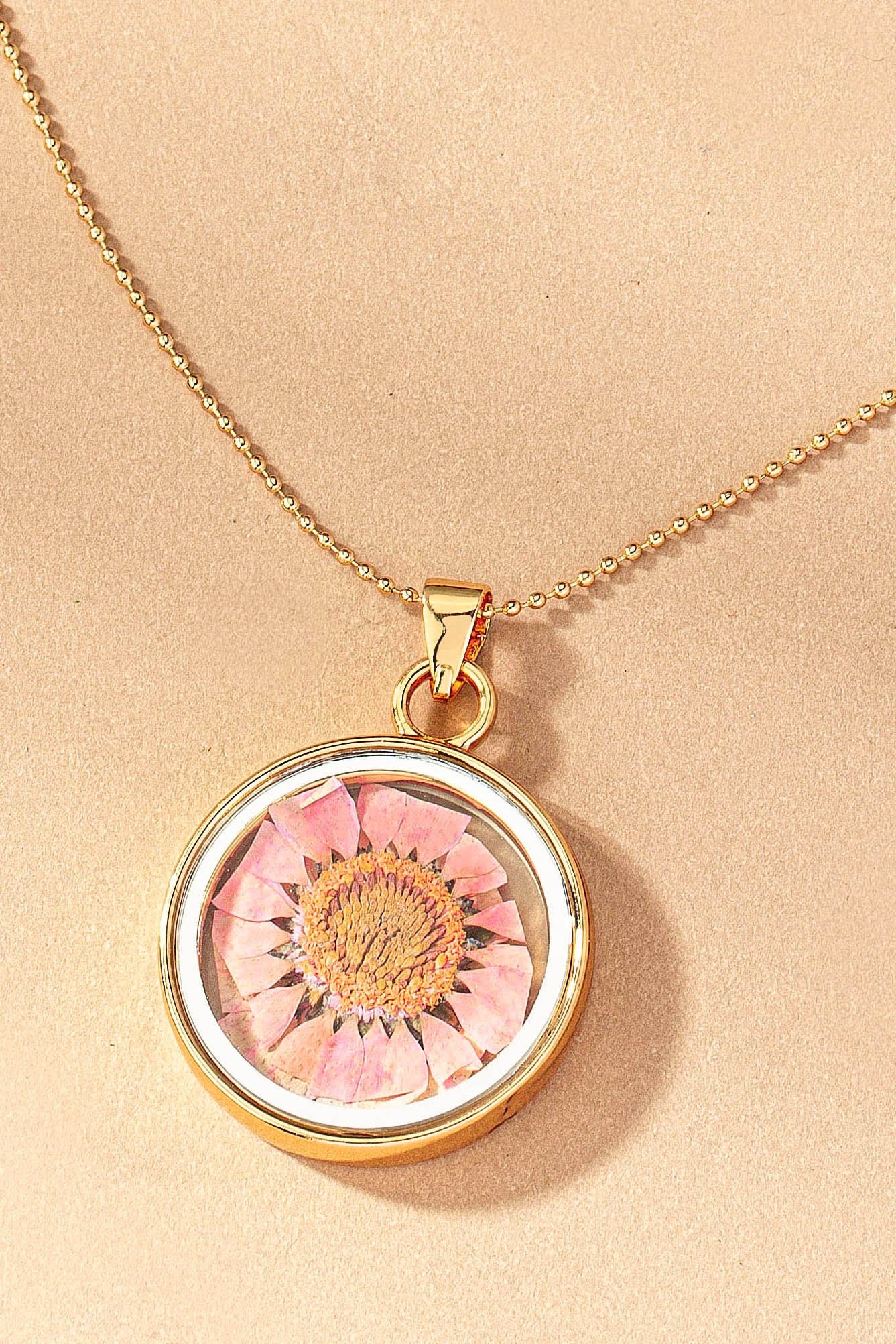 Pink Daisy Dry Flower Pendant Necklace