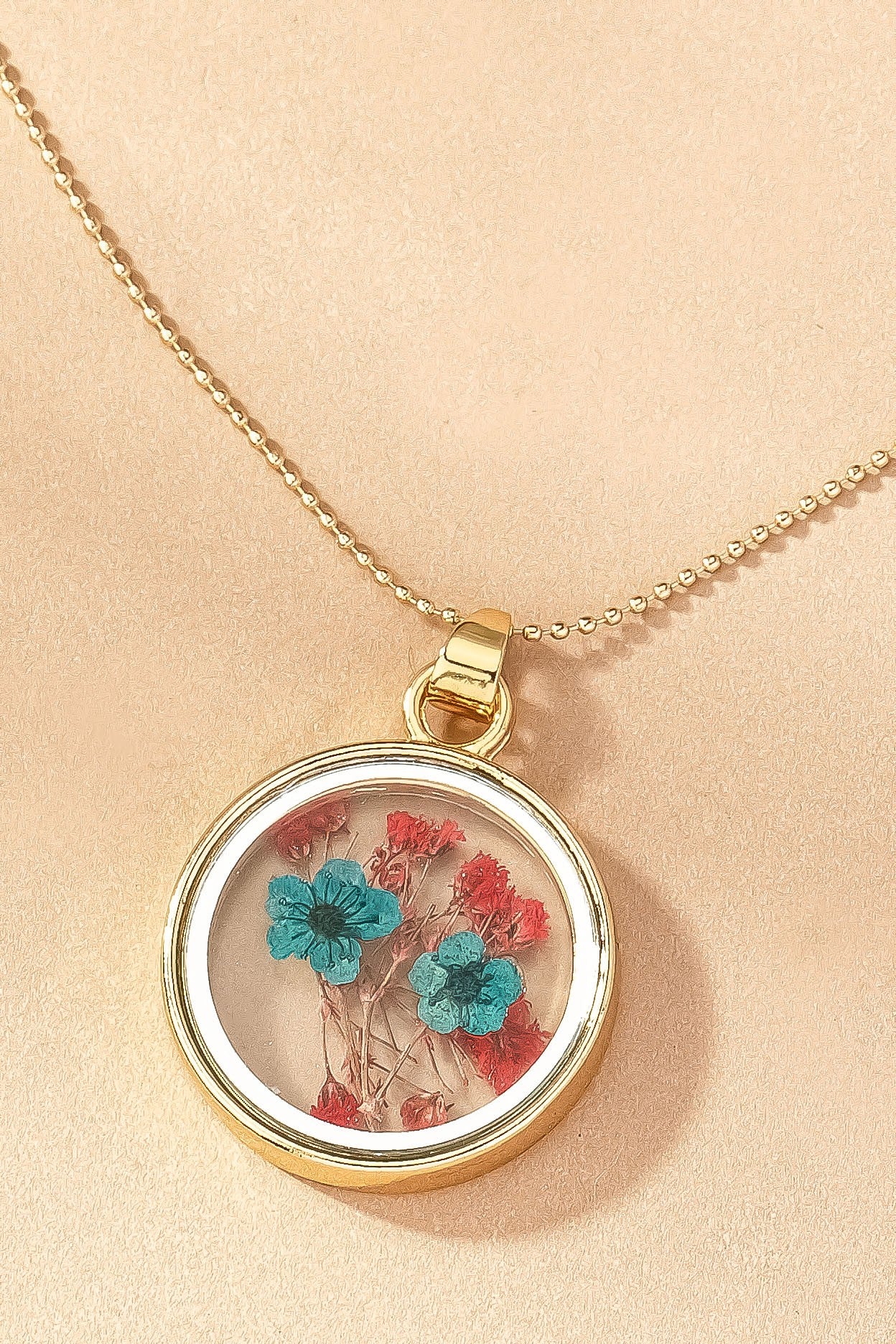 Blue & Red Dry Flower Pendant Necklace