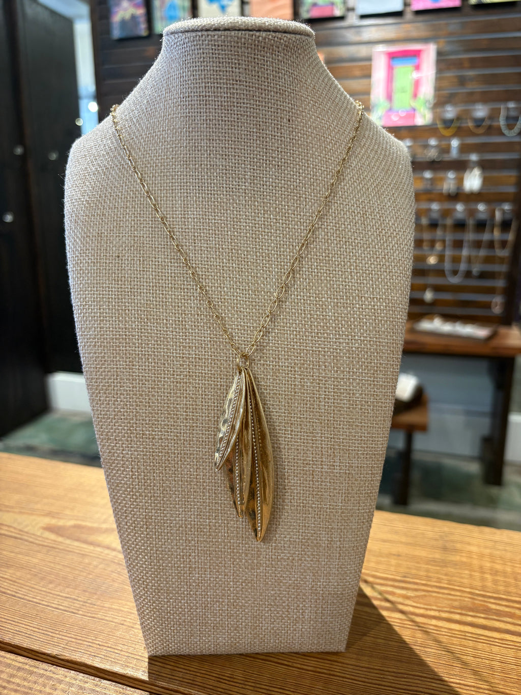 Gold Tri Leaves Necklace