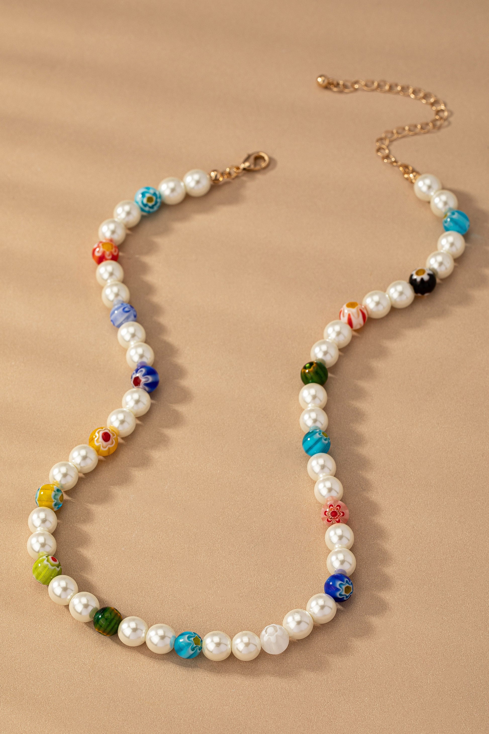 Pearl Necklace With Glaze Glass Beads Stationed