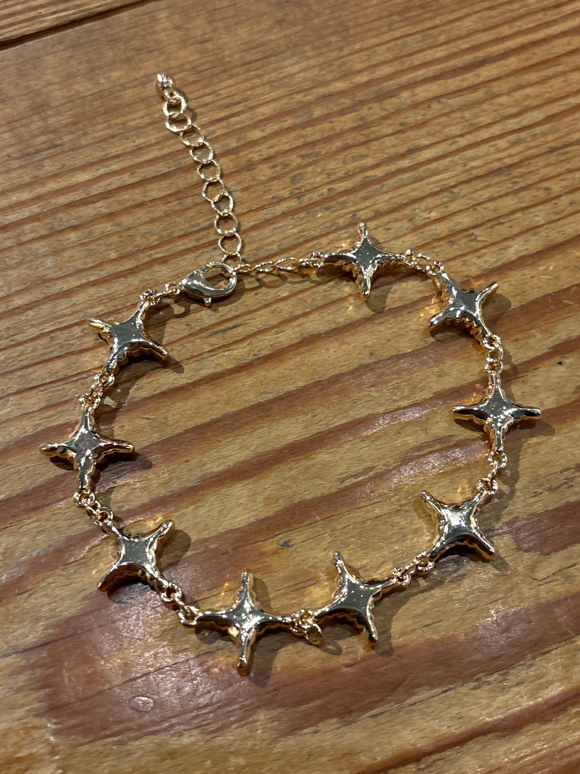Hollow Star Bead Bracelet
