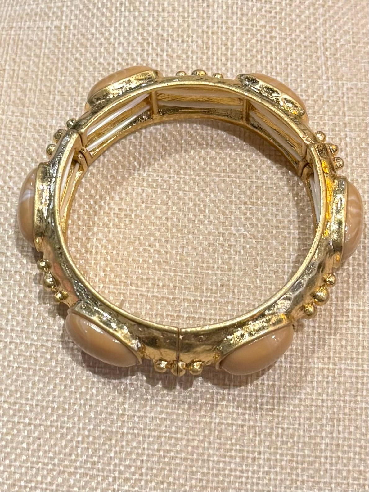 Nude Cabochons Bracelet
