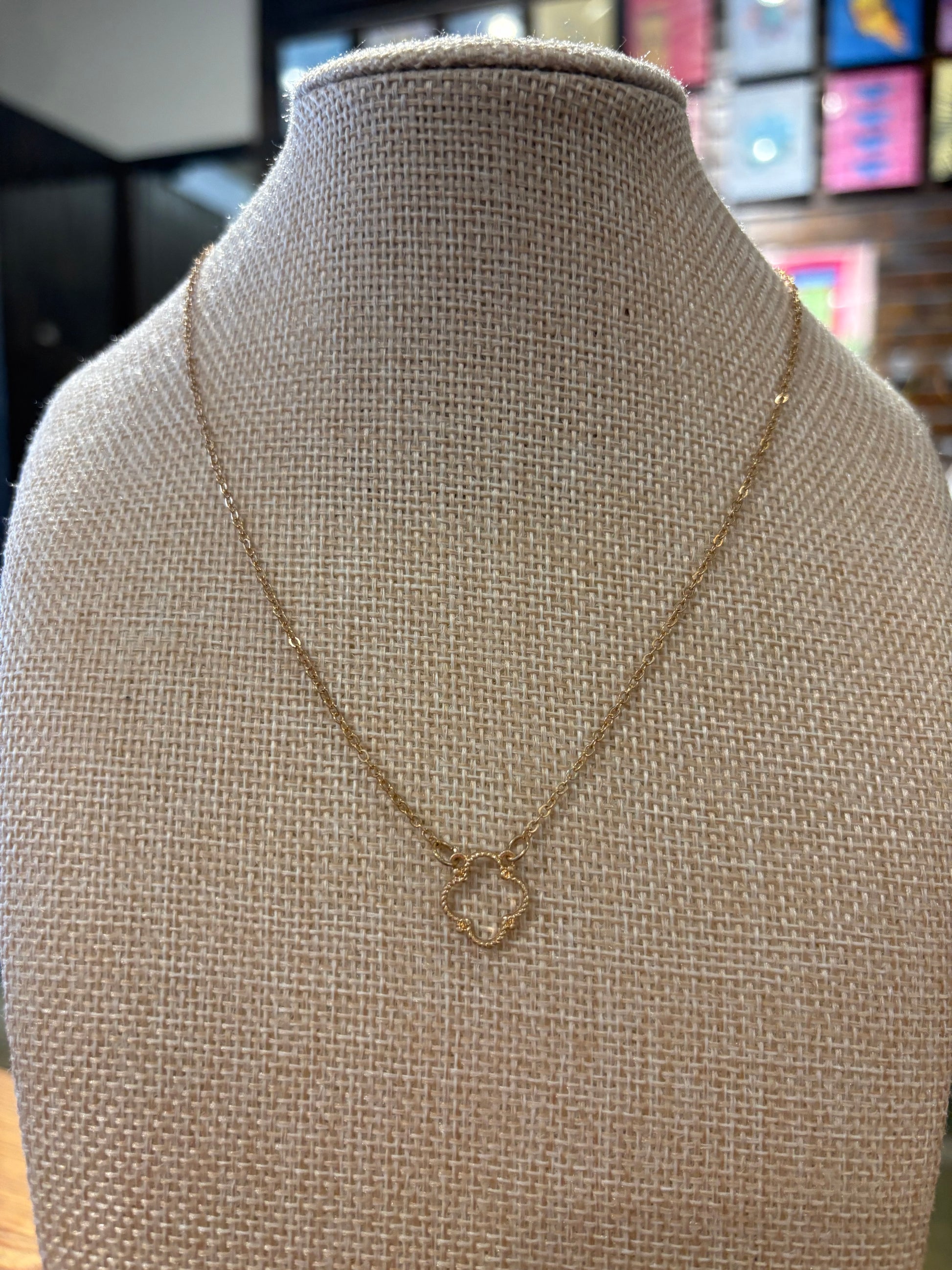 Single Gold Quatrefoil Necklace