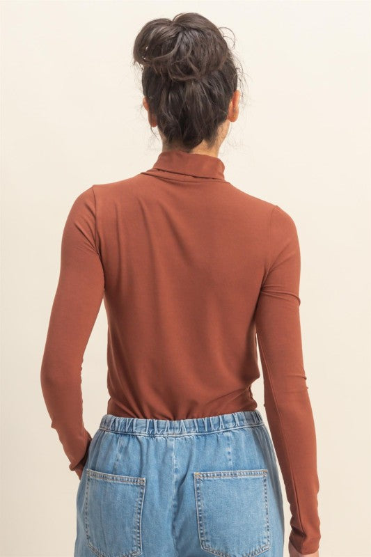 Essential Turtleneck Top - Brown