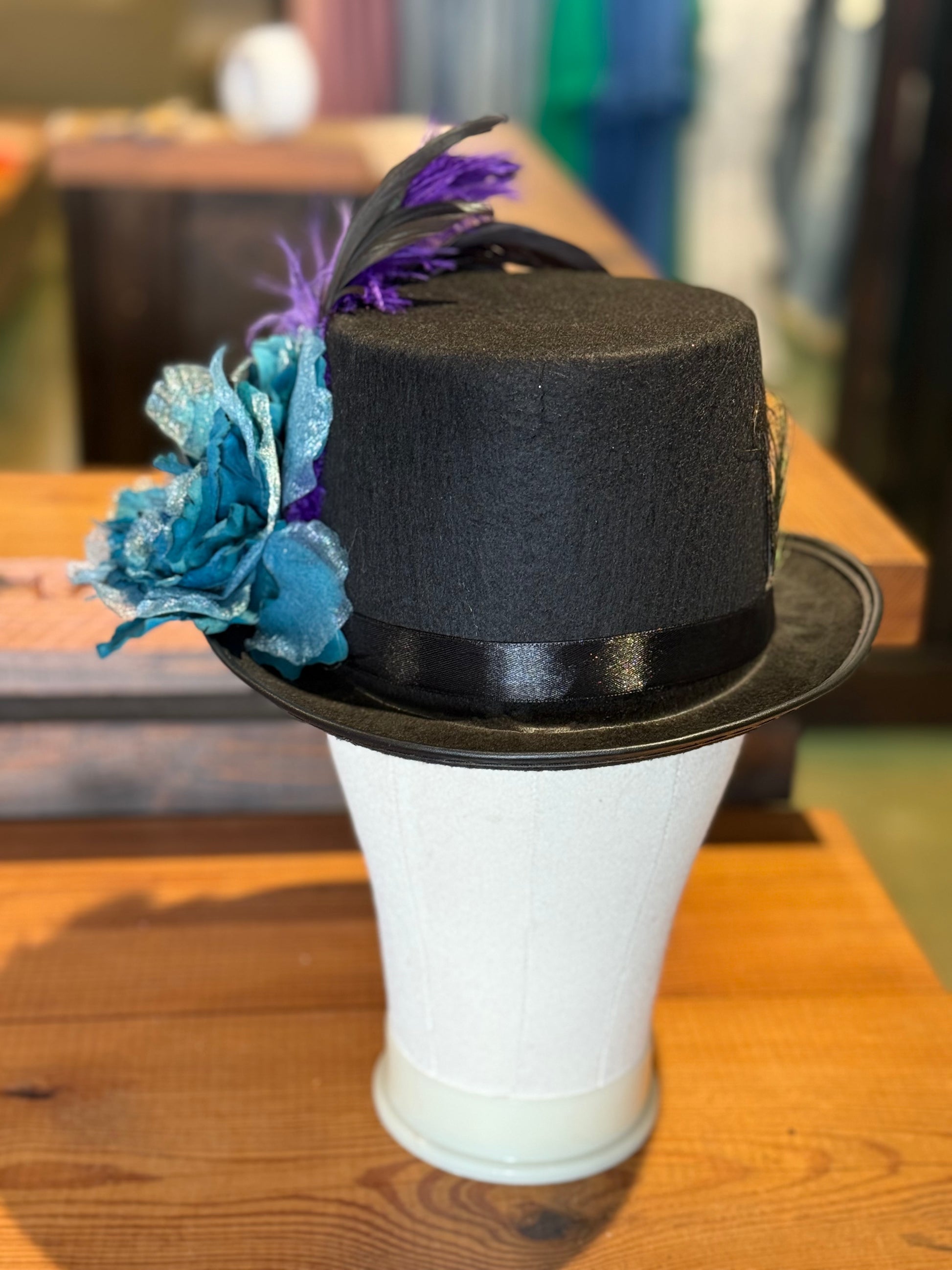 Elegant Top Hat