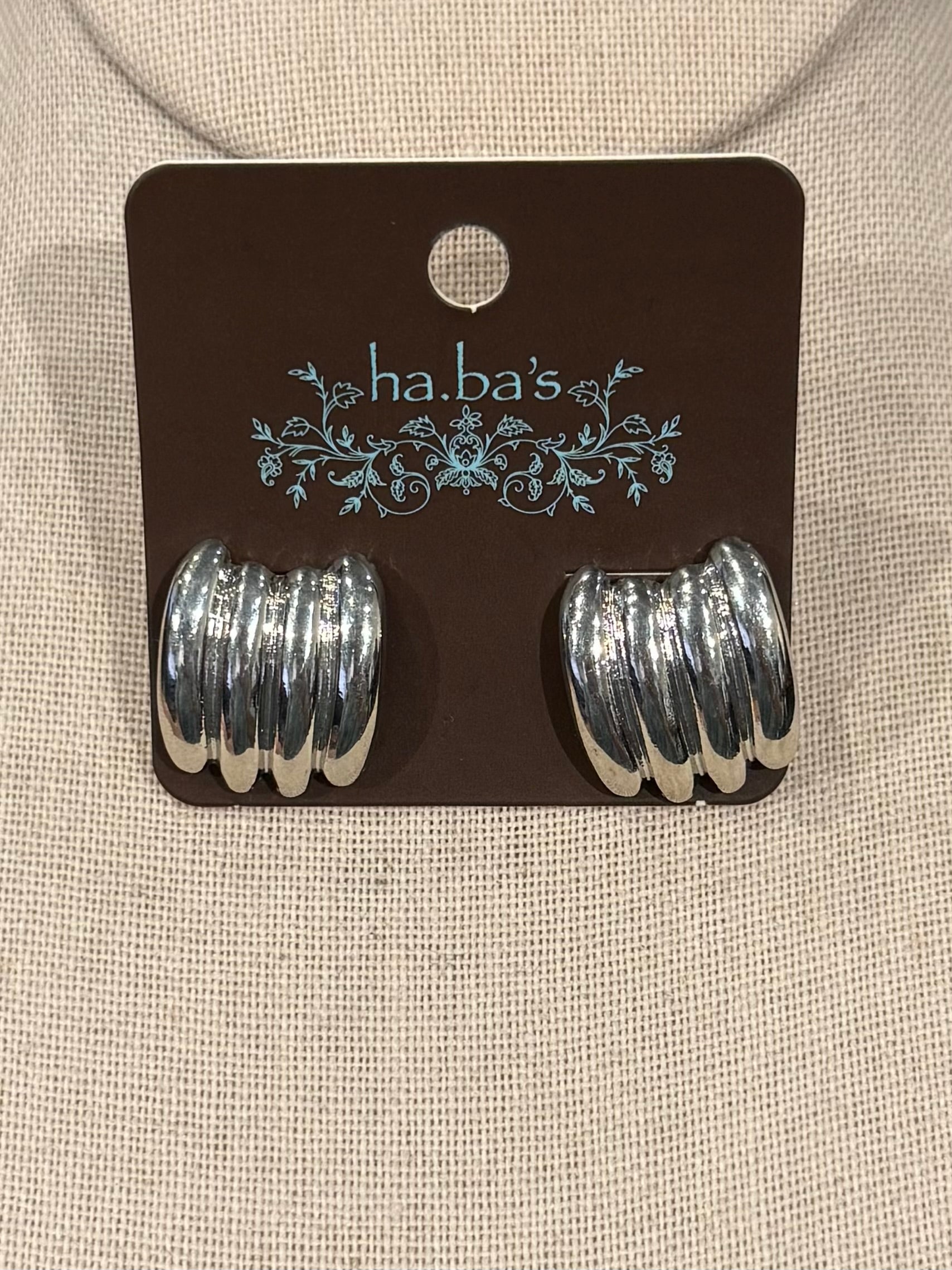 Silver Bear Paw
