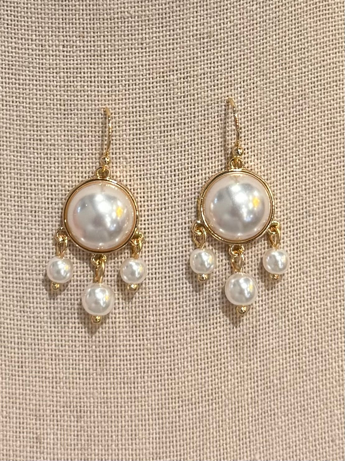 Tier Drop Pearl Earrings