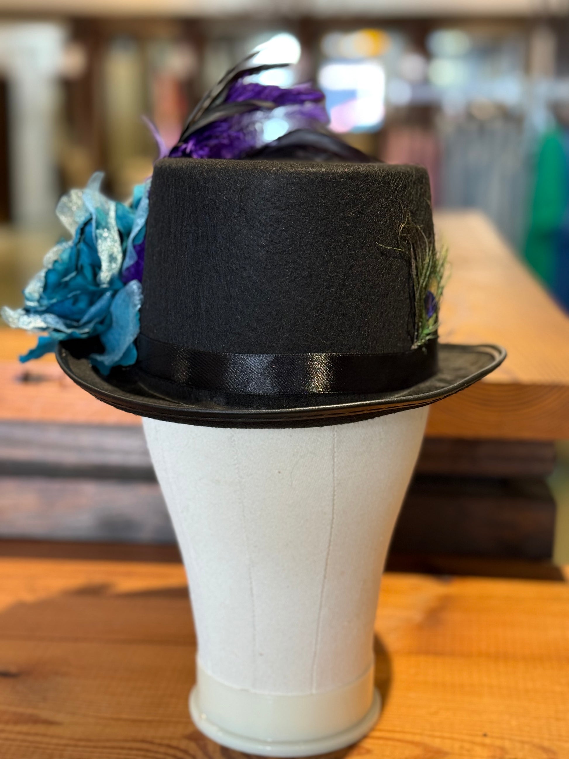 Elegant Top Hat