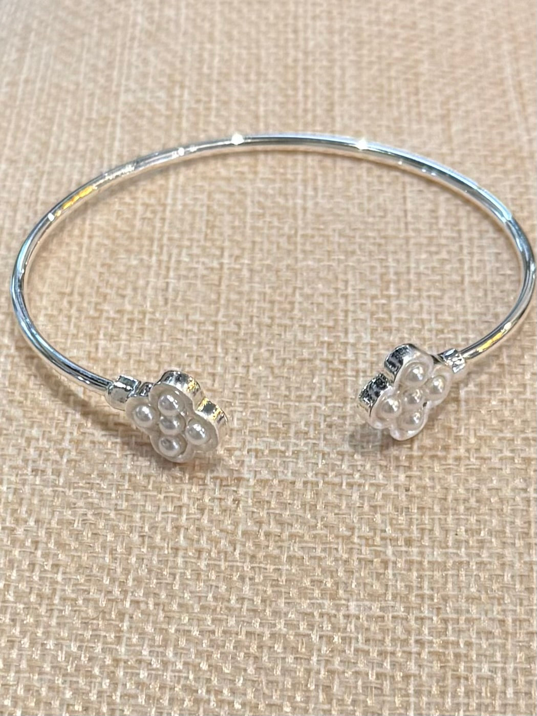 Silver Open Pearl Clover Bracelet