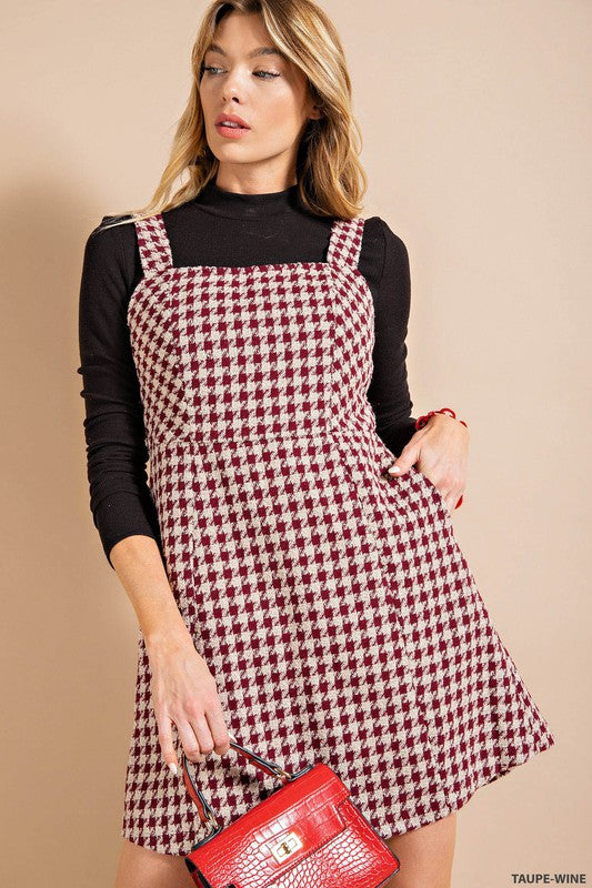 Houndstooth - Wine