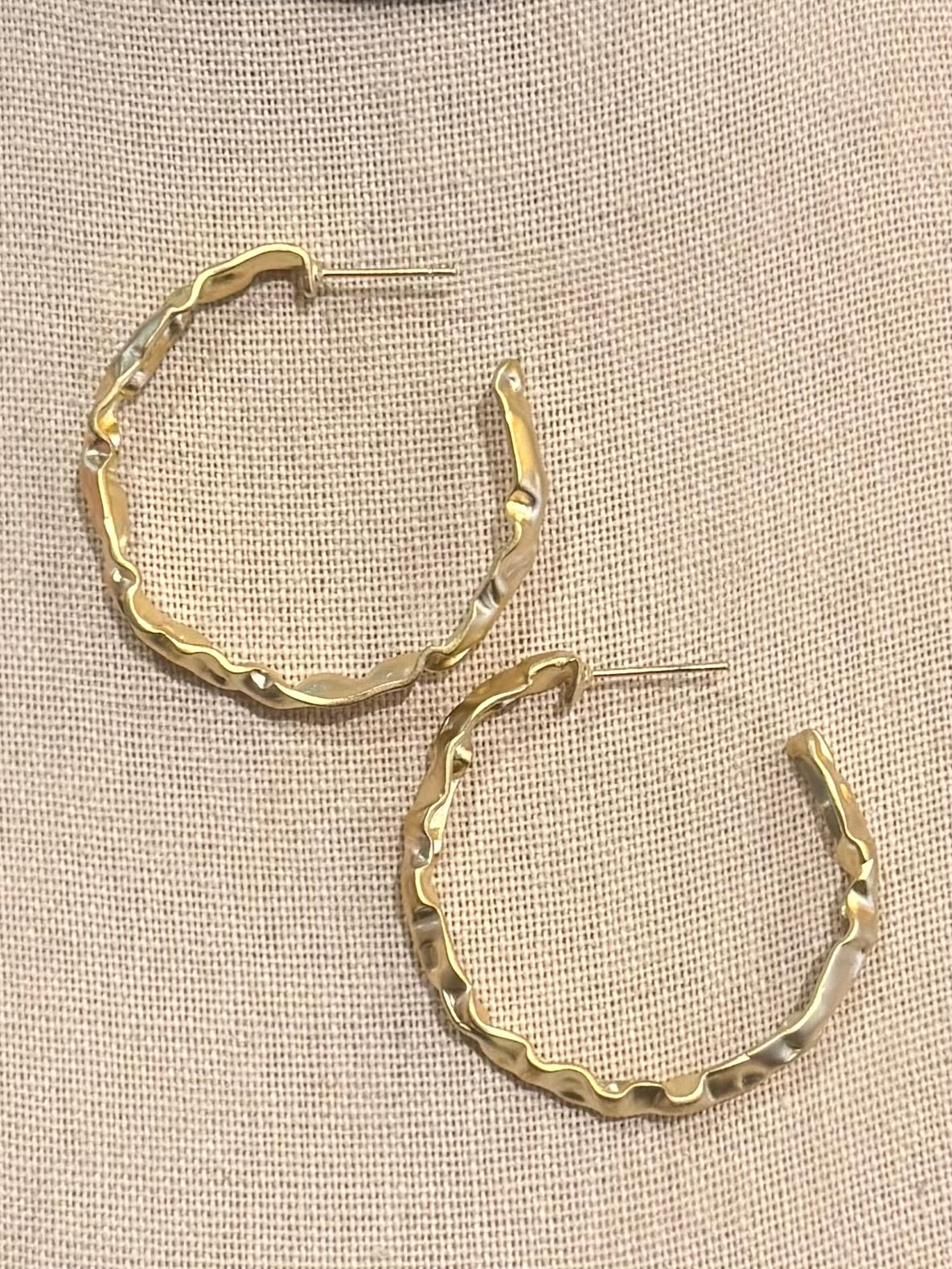 Molten Wave Hoops