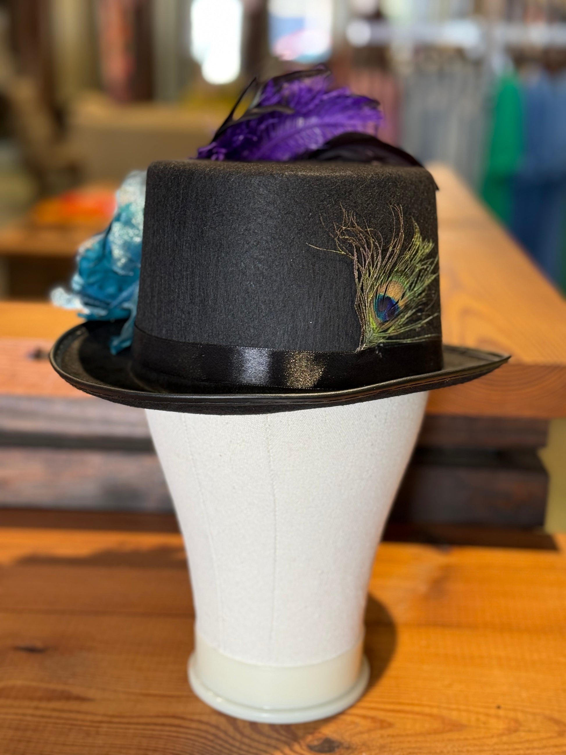 Elegant Top Hat