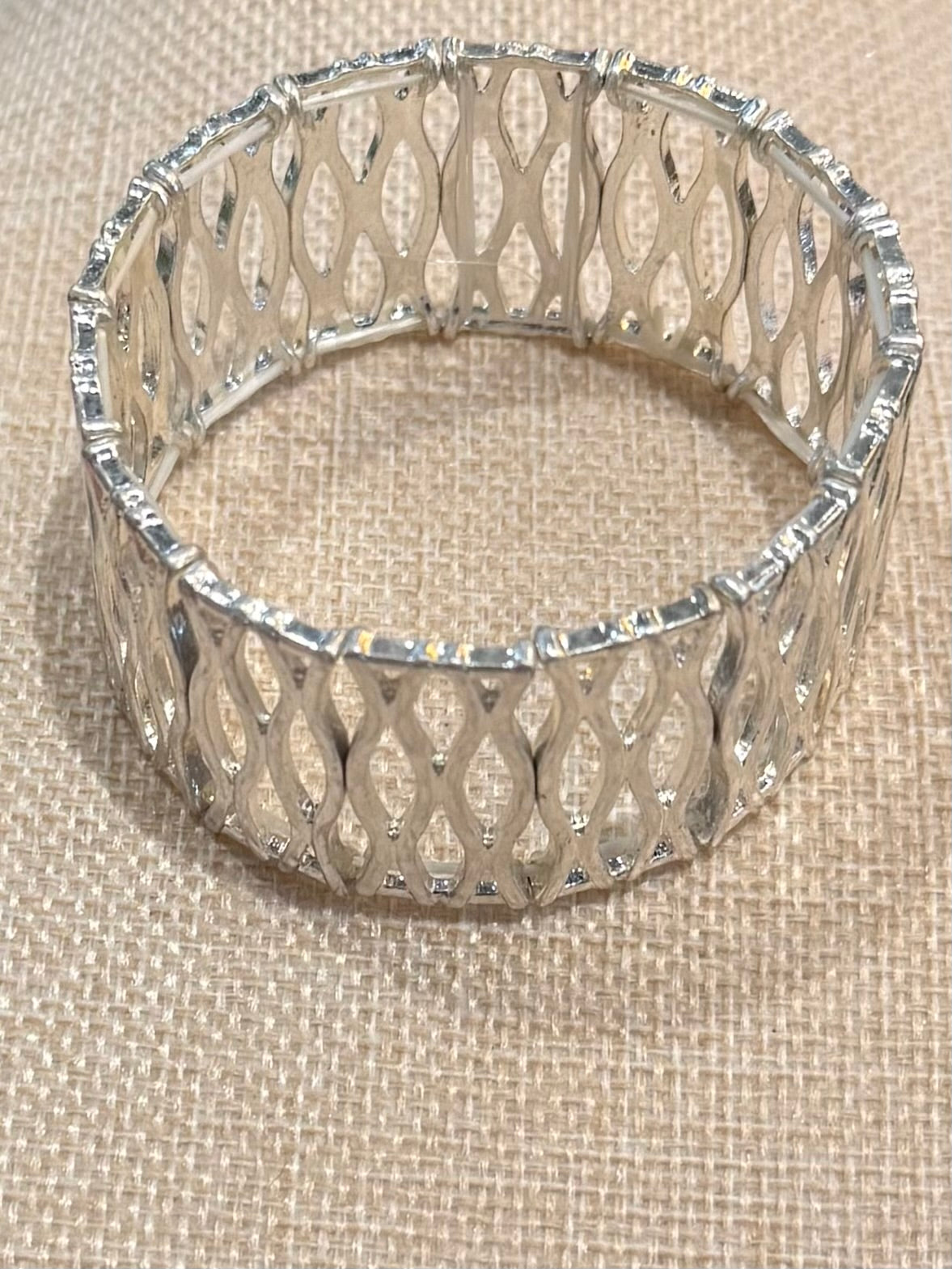 Silver Mesh Pattern Stretch Bracelet