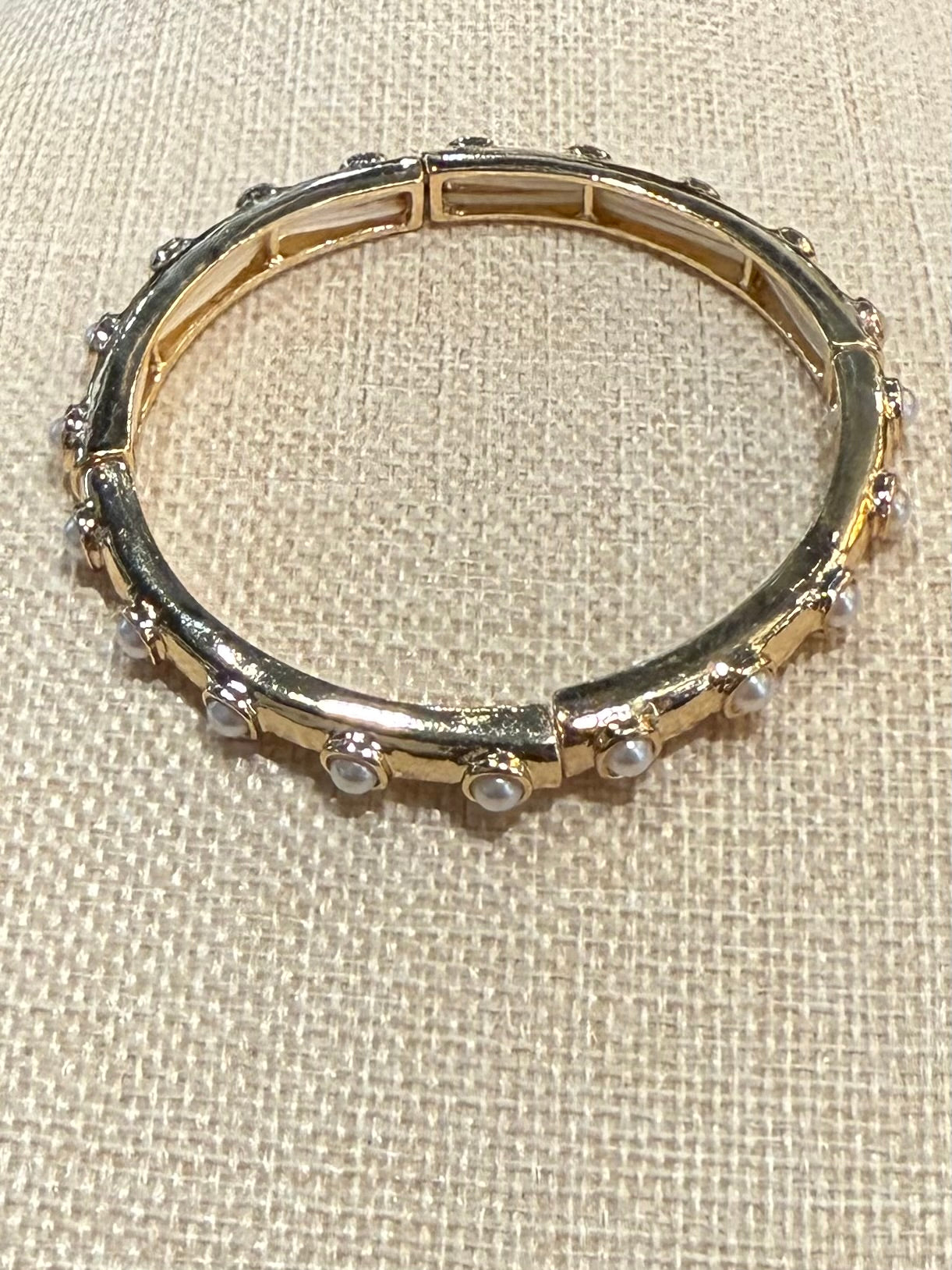 Pearl Detailing Stretch Bracelet