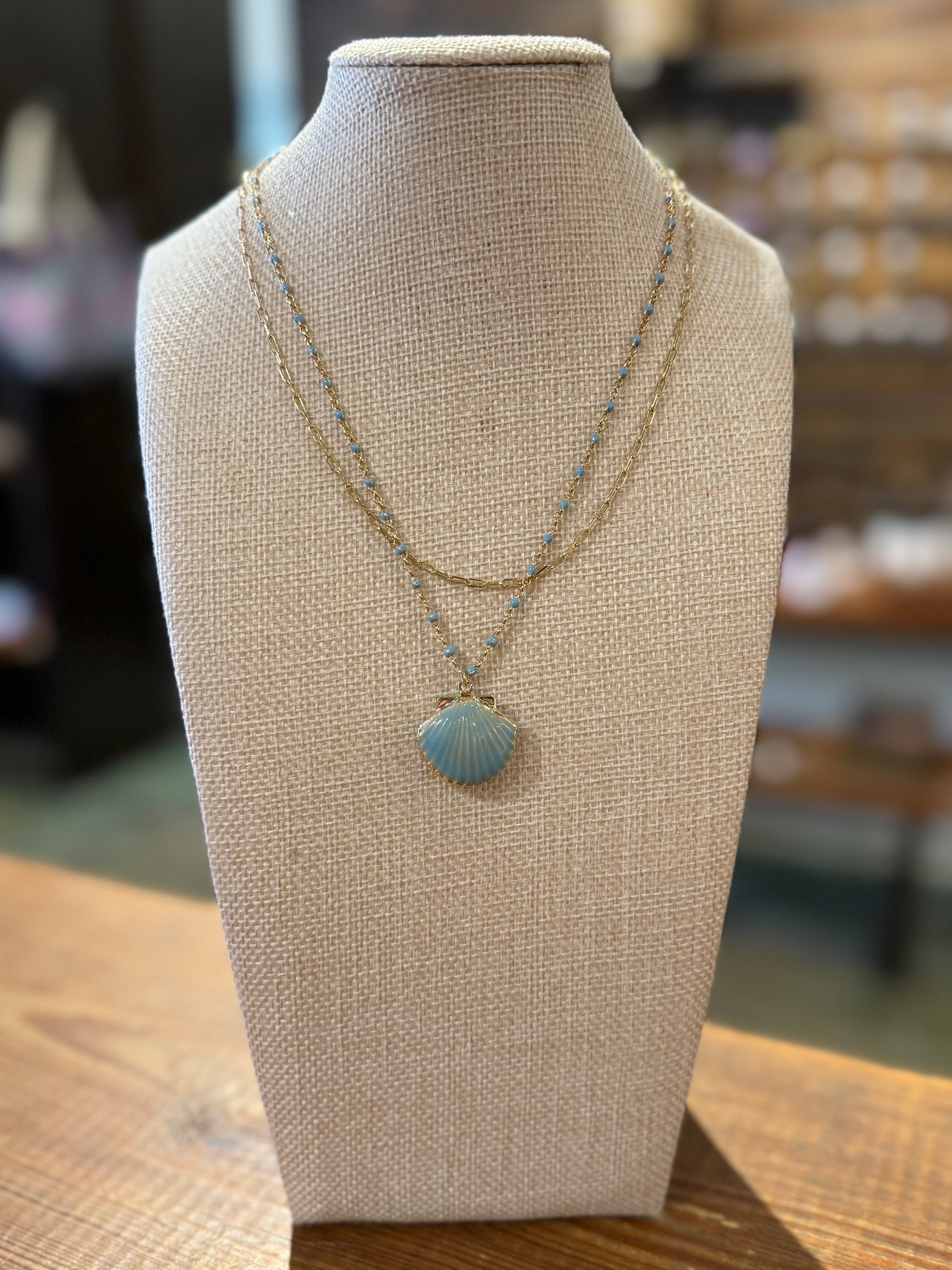 Cameron Shell Necklace
