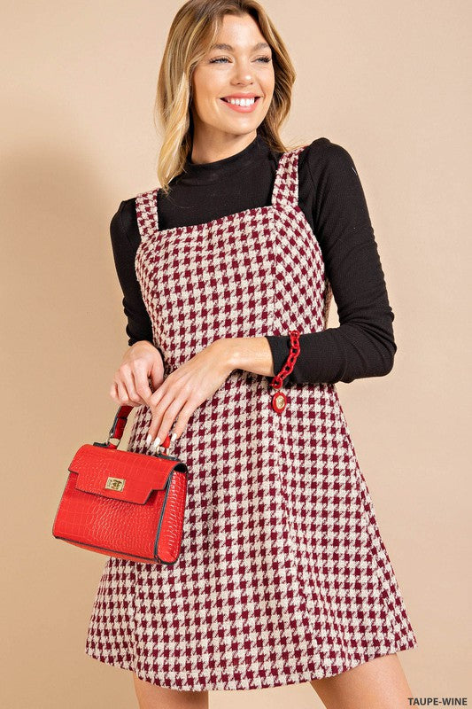 Houndstooth - Wine